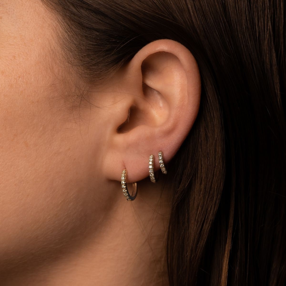 Earring Hoop Gold White