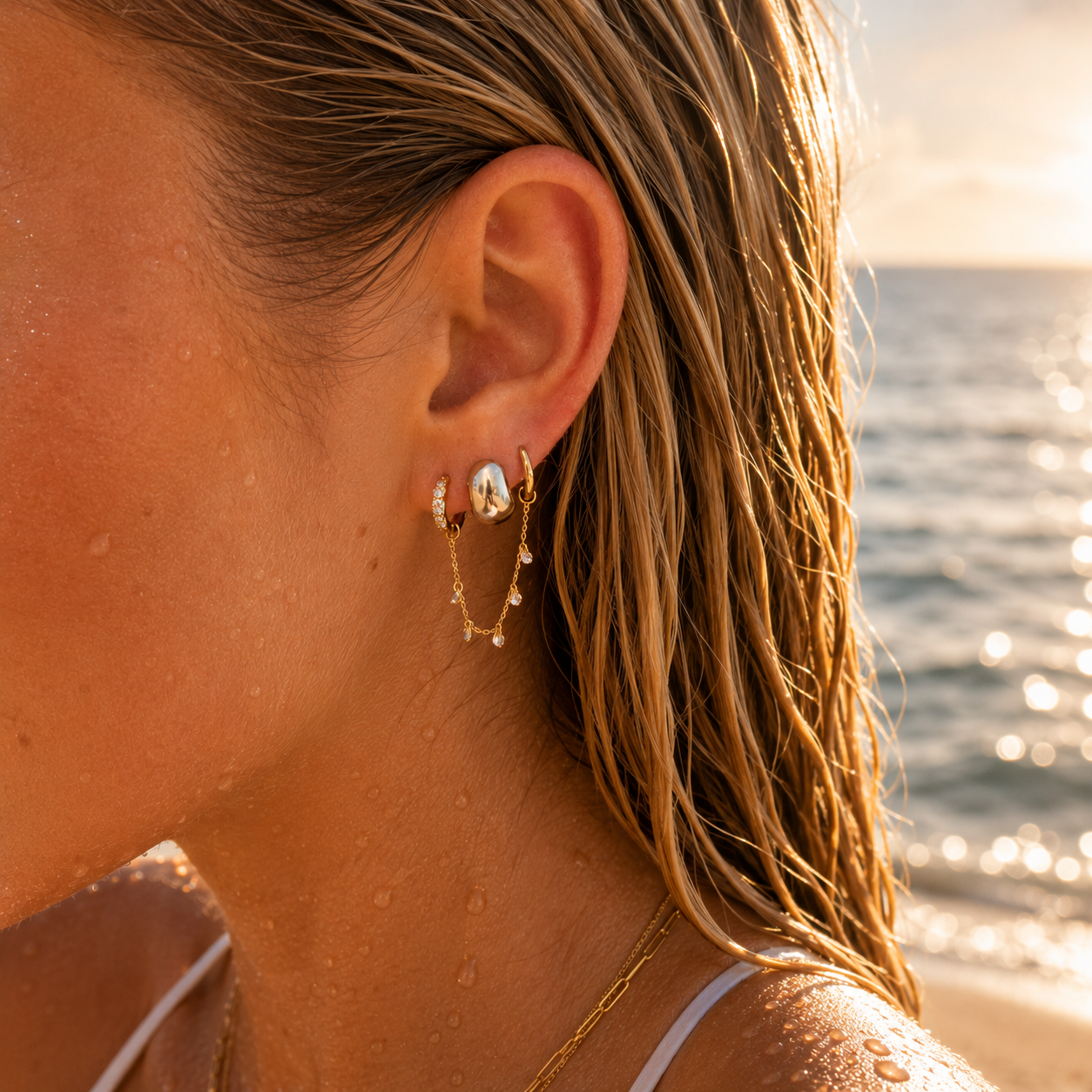 Earring Hoop Bold Belle