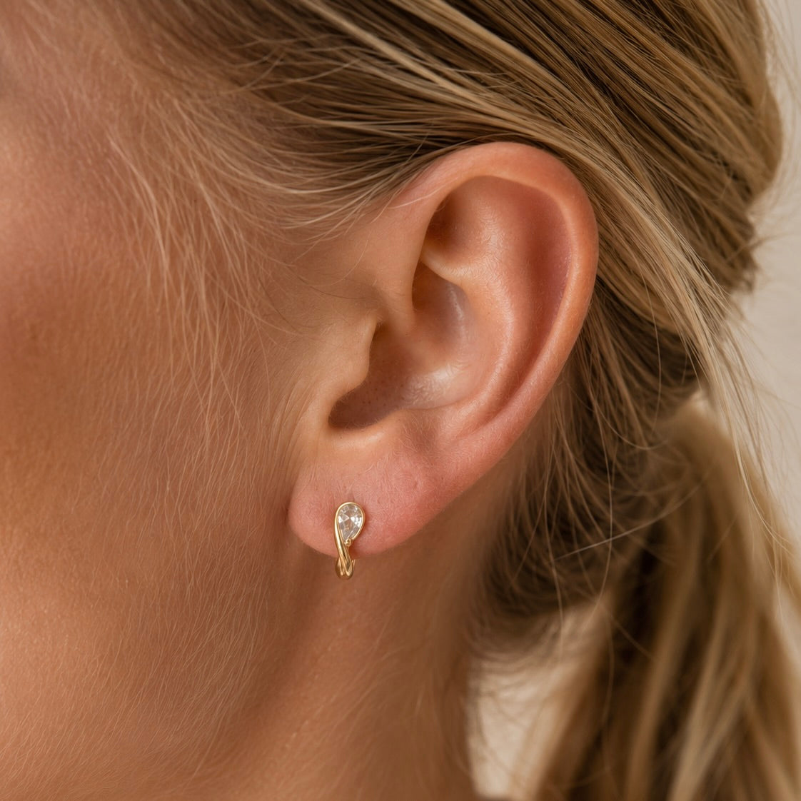 Earring Bezel Liquid Drop