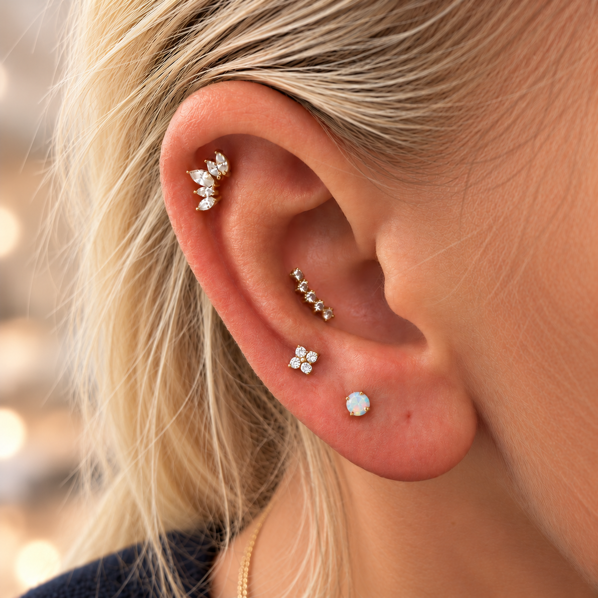 June Griffe Glacier Blue Piercing Titanium