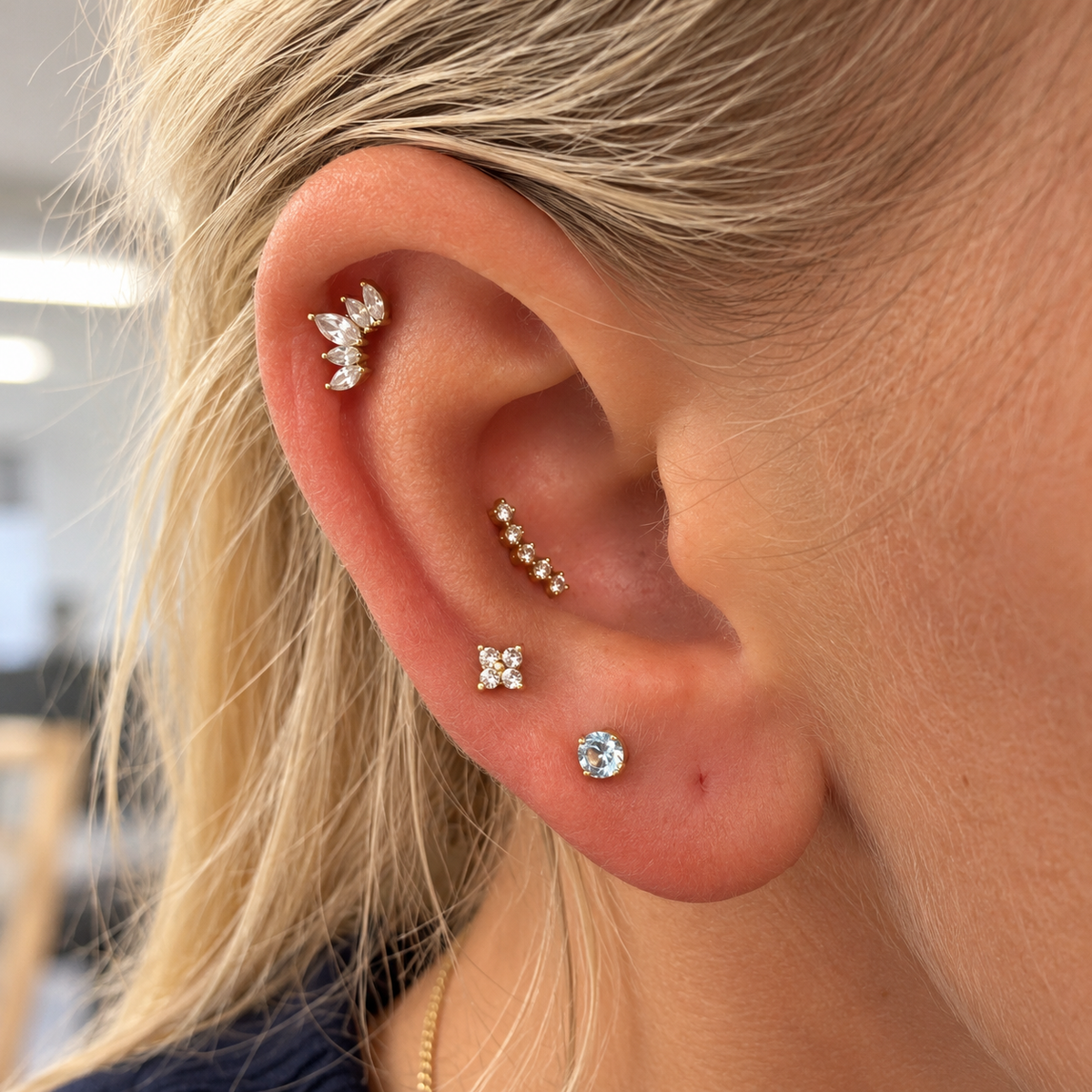 June Griffe Royal Blue Piercing Titanium