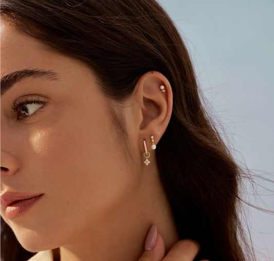 Earring Stud Pearl June