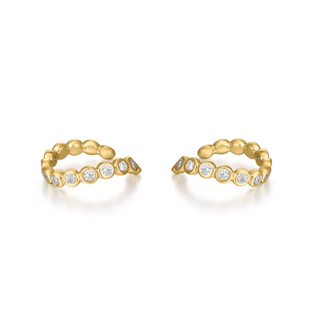 Earcuff April